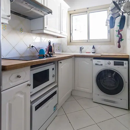 Appartement Spacieux En Bord De *